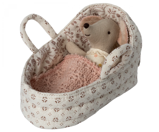 Quilted Carry Cot Baby Mouse